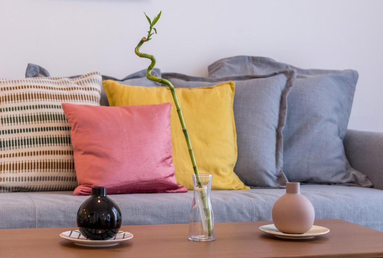 Wide Comfy Studio Apartment Centrally Located In Thissio เอเธนส์ ภายนอก รูปภาพ