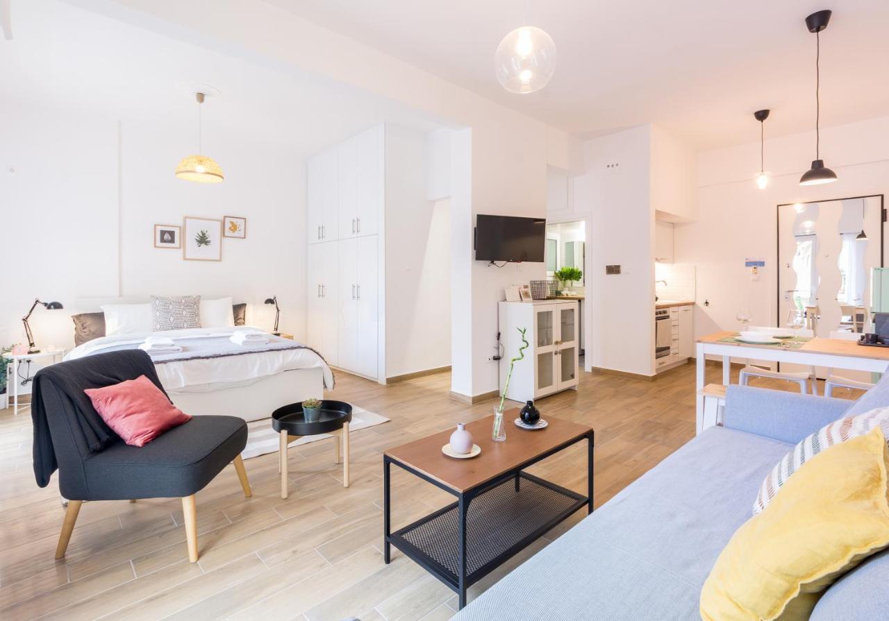 Wide Comfy Studio Apartment Centrally Located In Thissio เอเธนส์ ภายนอก รูปภาพ